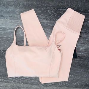 **SOLD** Carbon38 Co-ord legging & matching bra tank